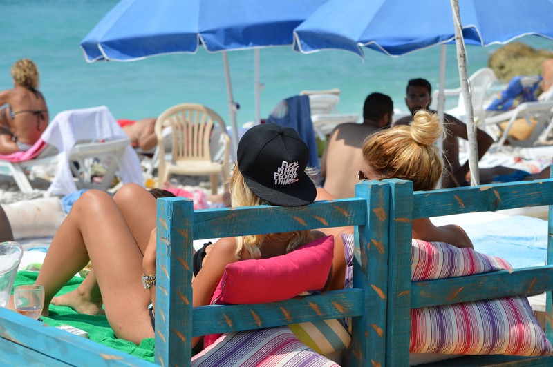 Tonic Beach Bar on Sunday